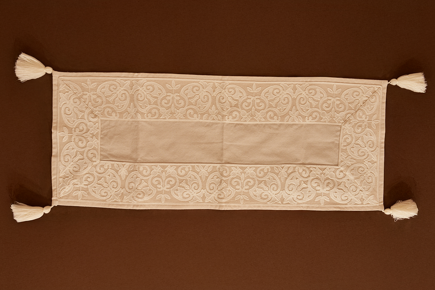 Sultan's Scroll Table Runner